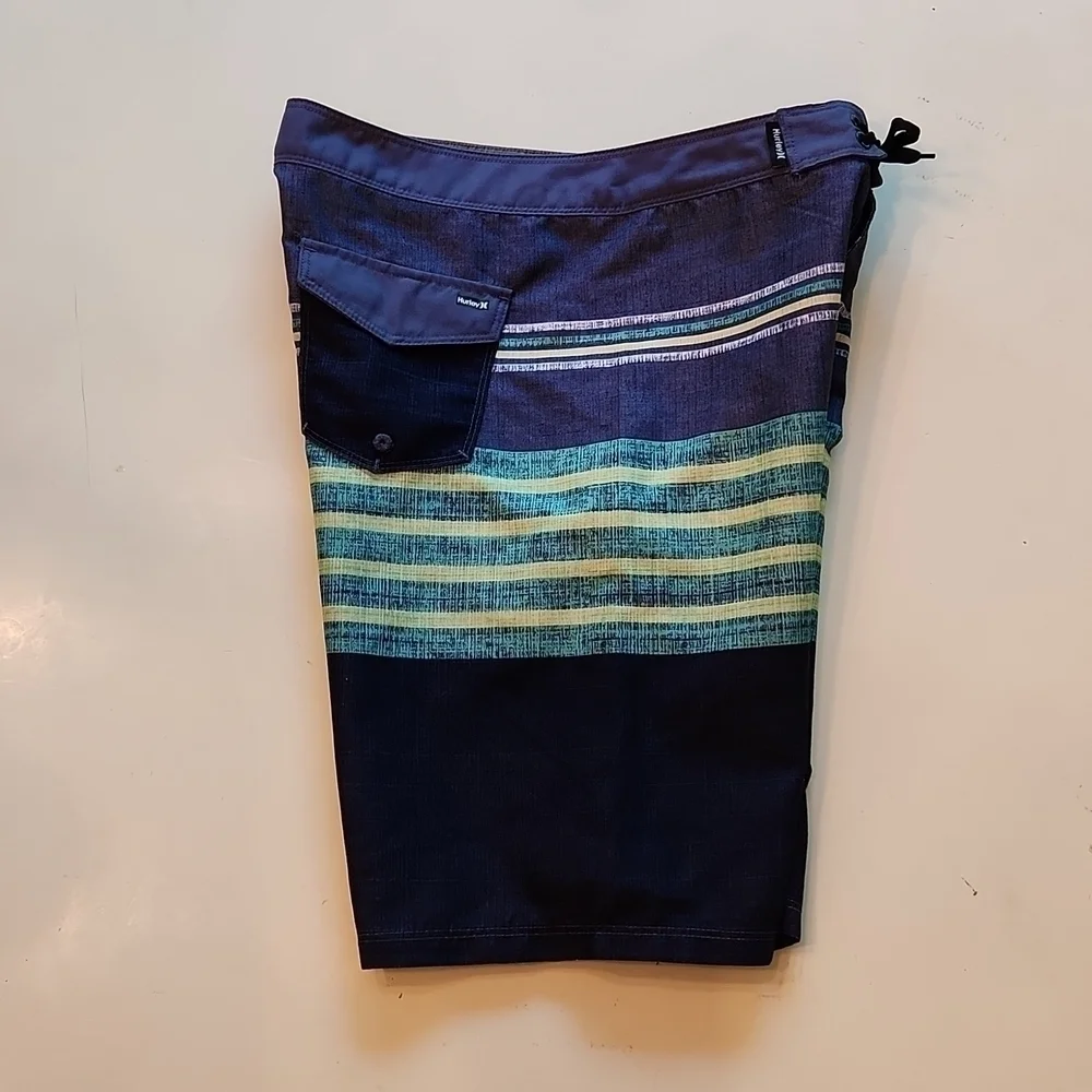 Hurley Boys Outrigger Striped Swim Boardshorts Size 14